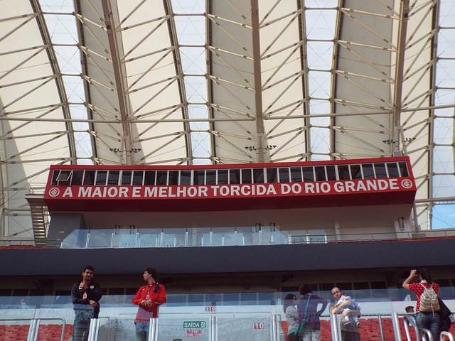 小新Talkshow:主媒体中心有个热炕头.