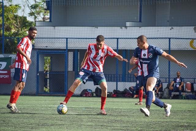 字母哥加盟快船条件曝光！鲍尔默爽快答应，4大悍将成交易筹码.